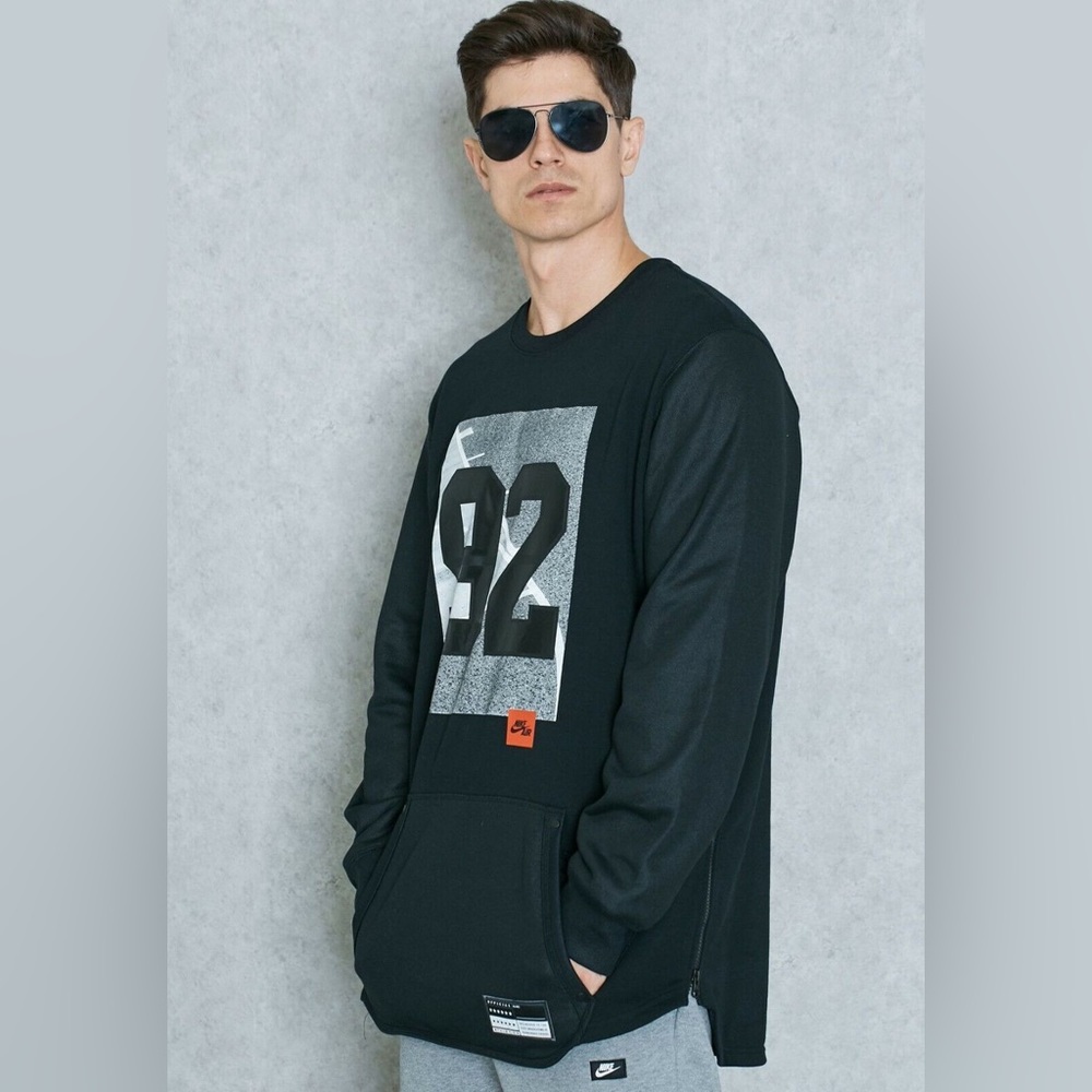 Nike Air 92 Crewneck Long Sleeve Sweatshirt